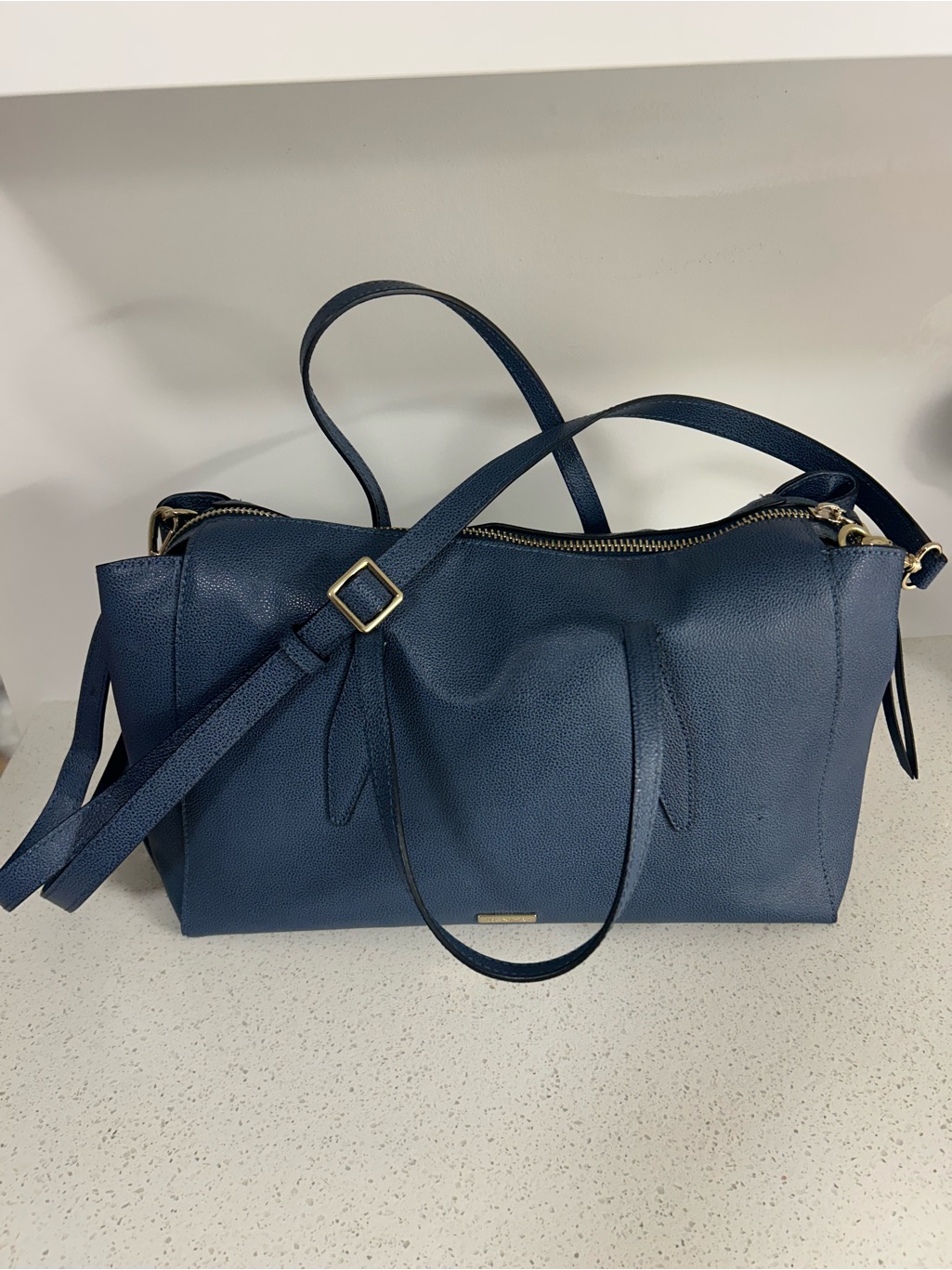 Beautiful Danier Deep Blue Leather Tote Shoulder Bag With Silver Accents